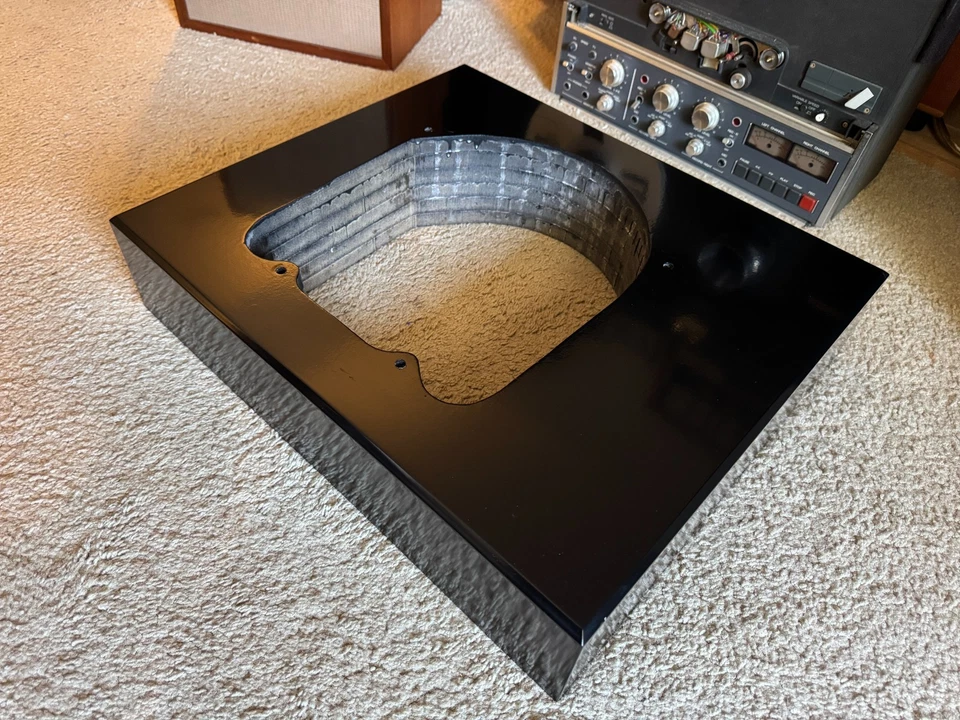 Zócalo MDF laminado personalizado Garrard 301 (B) Foto 2 de 4