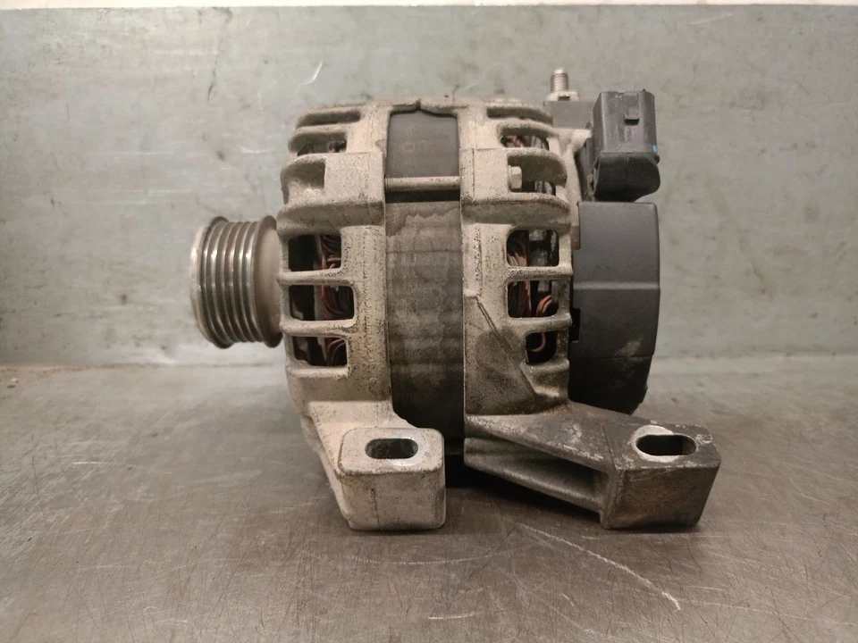 31419556 ALTERNATORE / 0125811110 BOSCH / 36012618 / 5570392 PER VOLVO XC70 II - Immagine 3 di 4