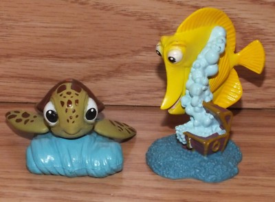 Lot of 2 Genuine Disney Finding Nemo Bubbles & Squirt PVC Cake Topper Characters