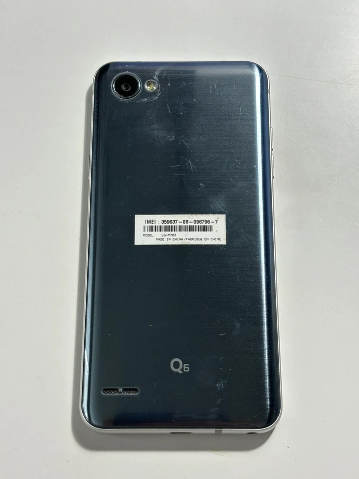 Smartphone LG Q6 - LG-M703 - 32GB Platino Restablecido de fábrica BUENO Foto 2 de 2