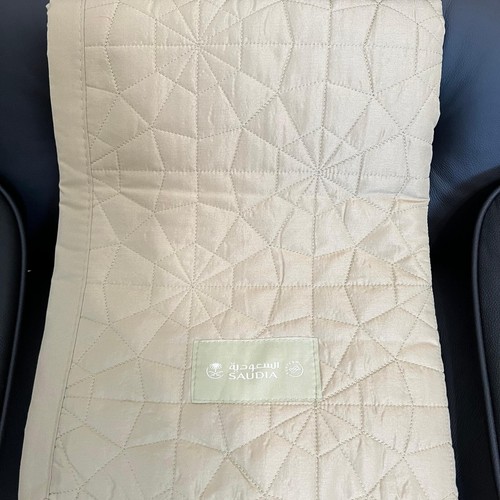 Household Blankets Luxury Airlines Collaboration Emirates Airline 120*180 cm - 第 2/10 張圖片