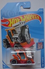 2018 Hot Wheels HW SPORTS 2/10 Tee'd Off 2 322/365 (Int. Card)
