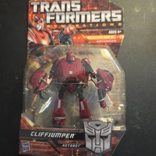 Transformers Generations Cliffjumper Deluxe Class New MOSC Free Shipping