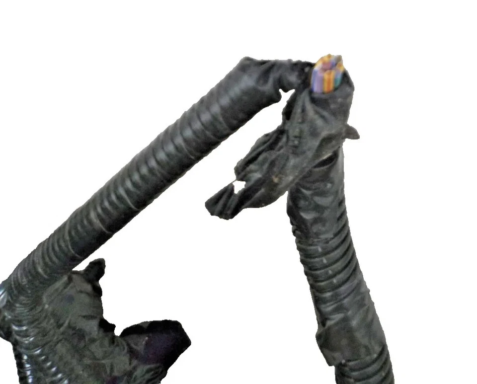 Жгут проводов основного моторного отсека 2017 Fiat 124 Spider Abarth от оригинального производителя с коробкой предохранителей - Изображение 2 из 4