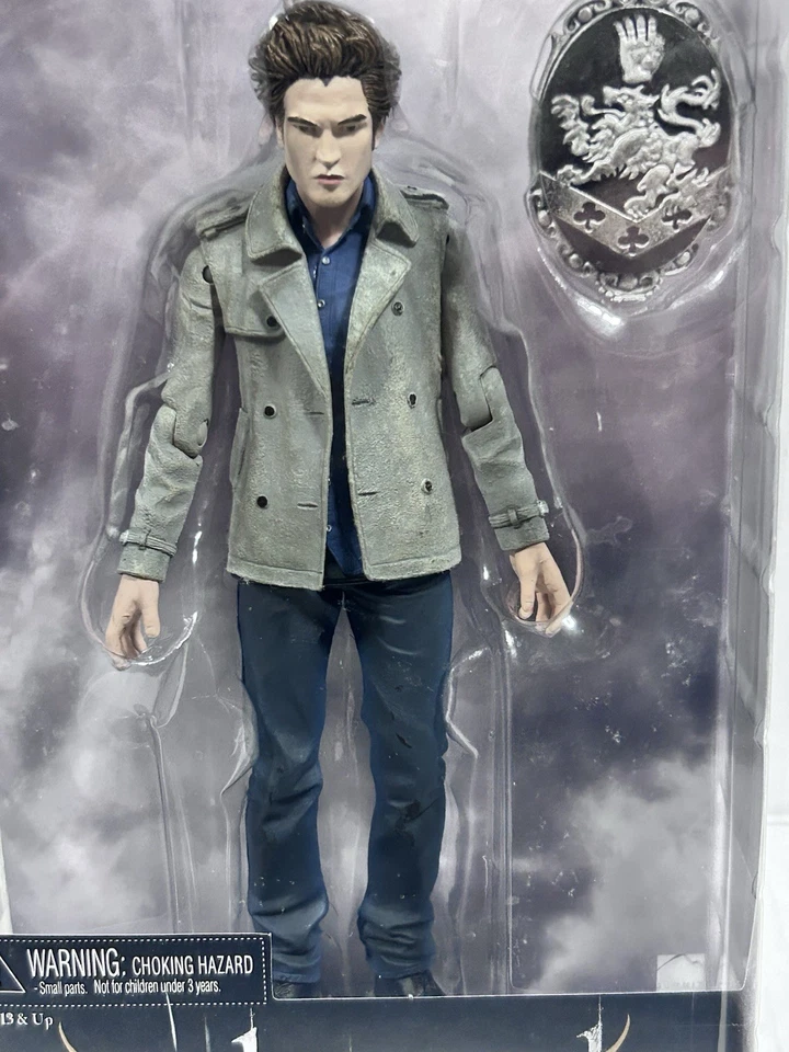 Figura Reel Toys NECA Crepúsculo Edward Cullen 7” rara coleccionable caja como nueva Foto 2 de 4