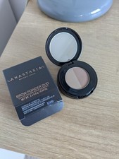 Anastasia Beverly Hills Brow Powder Duo in Soft Brown 2 x 0.8g