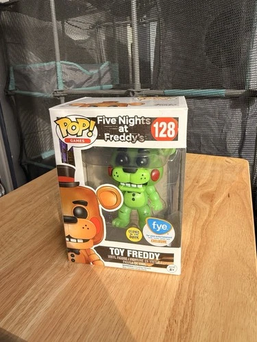 Funko Pop! Games Toy Freddy Five Nights At Freddy's GITD Glow FYE Exclusive #128