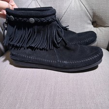 Minnetonka Suede Moccasin Ankle Boots High Top Back Zip Women 8.5 Black Fringe