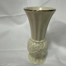 Classic Lenox Small Ivory Bud Vases Flower Leaf with Gold Rim 5”