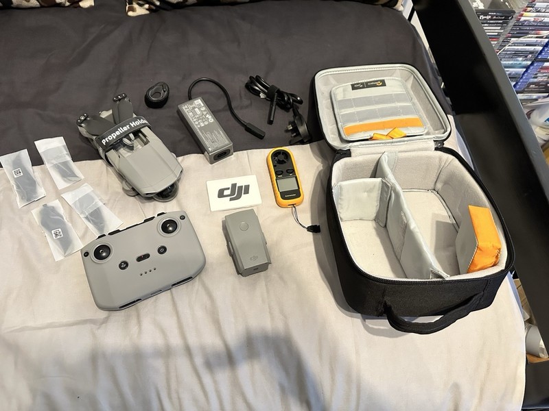 DJI Mavic  Air 2 Ready To Fly Drone Bundle 1 Battery With Extras 5 Hours Flight!