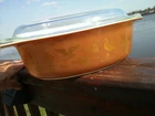 VINTAGE PYREX CASSEROLE DISH - OVAL EAGLE ROOSTER  FAN LAMPS  - NICE ONE