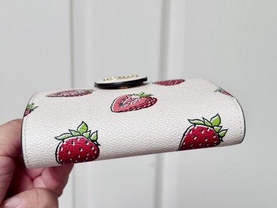 NWT Coach Medium Corner Zip Wallet With Strawberry Print CAP01 in