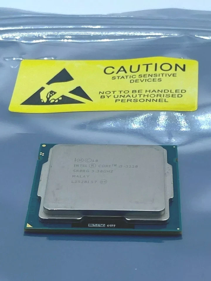Vintage Intel Core i3-3220 SR0RG Processor 3M Cache, 3.30 GHz - Image 2 of 4
