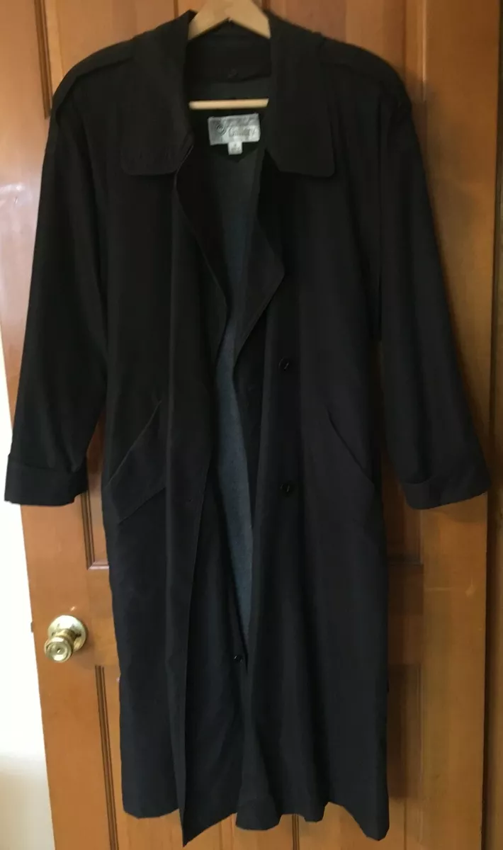Gallery Women s Size 8 Water Repellant Black Raincoat with Full