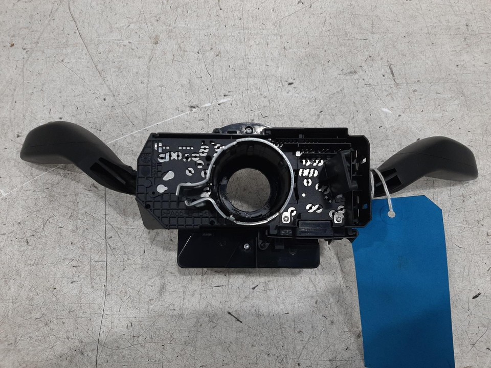 2010 VOLKSWAGEN POLO Mk5 (6R) COMBINATION SWITCH Indicator Lights Wiper