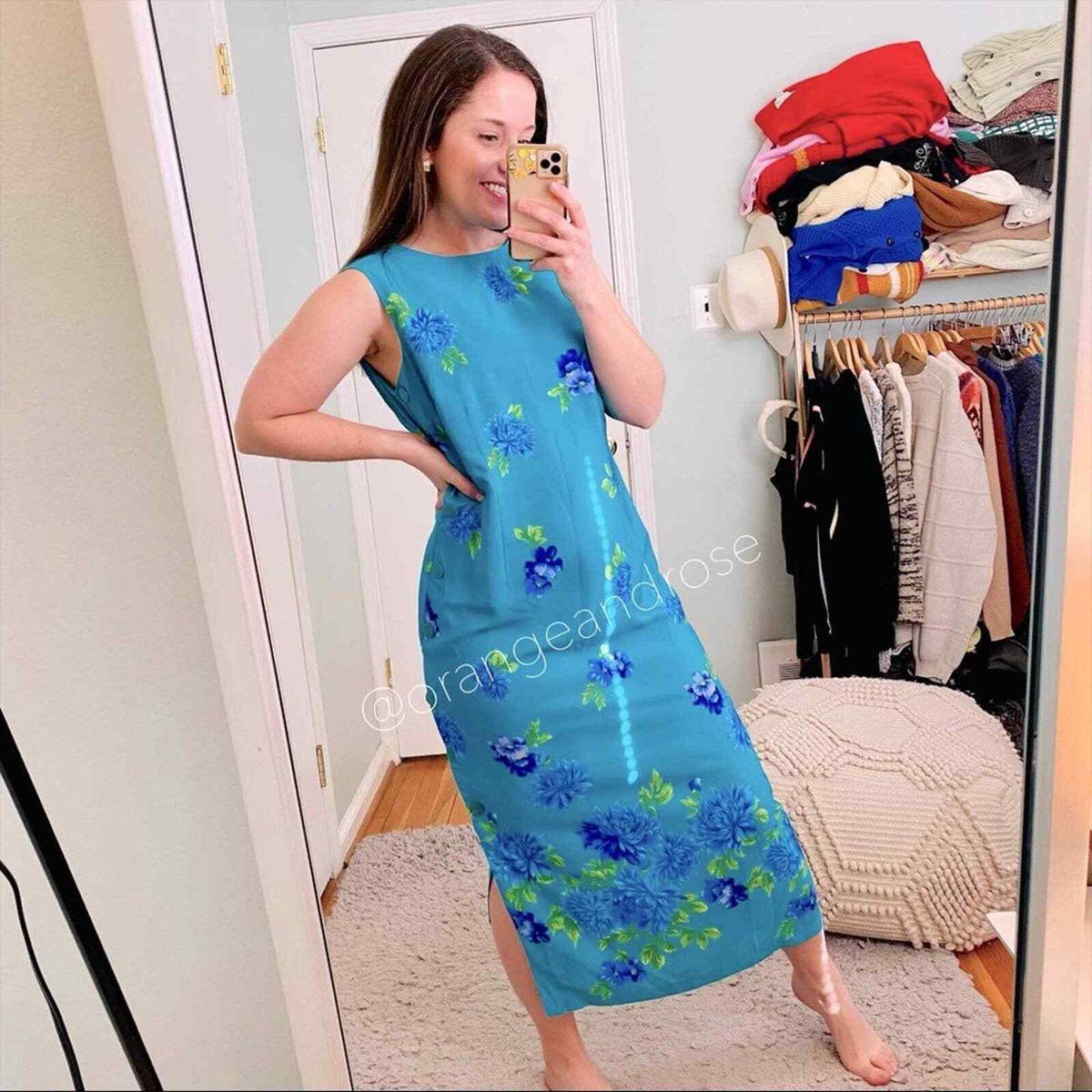 トリートユアセルフFloral vintage like dress Vintage R&K Originals Blue Floral Button Side Comfy Slit