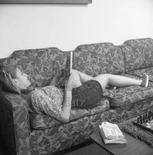 1970s Negative-sexy pinup girl in cutoff jean shorts-cheesecake t252933