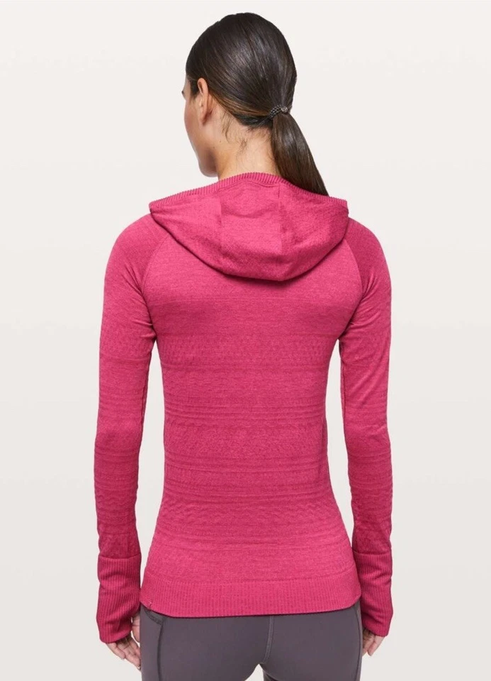 Sudadera con capucha deportiva Lululemon Rest Less para mujer talla 2 manga larga roja texturizada Foto 3 de 4