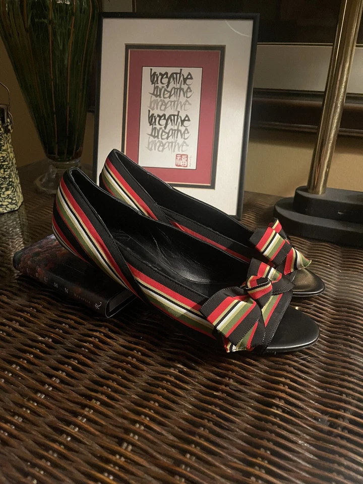 Bomba de tacón abierto Joan & David Kitten 8N Foto 2 de 4