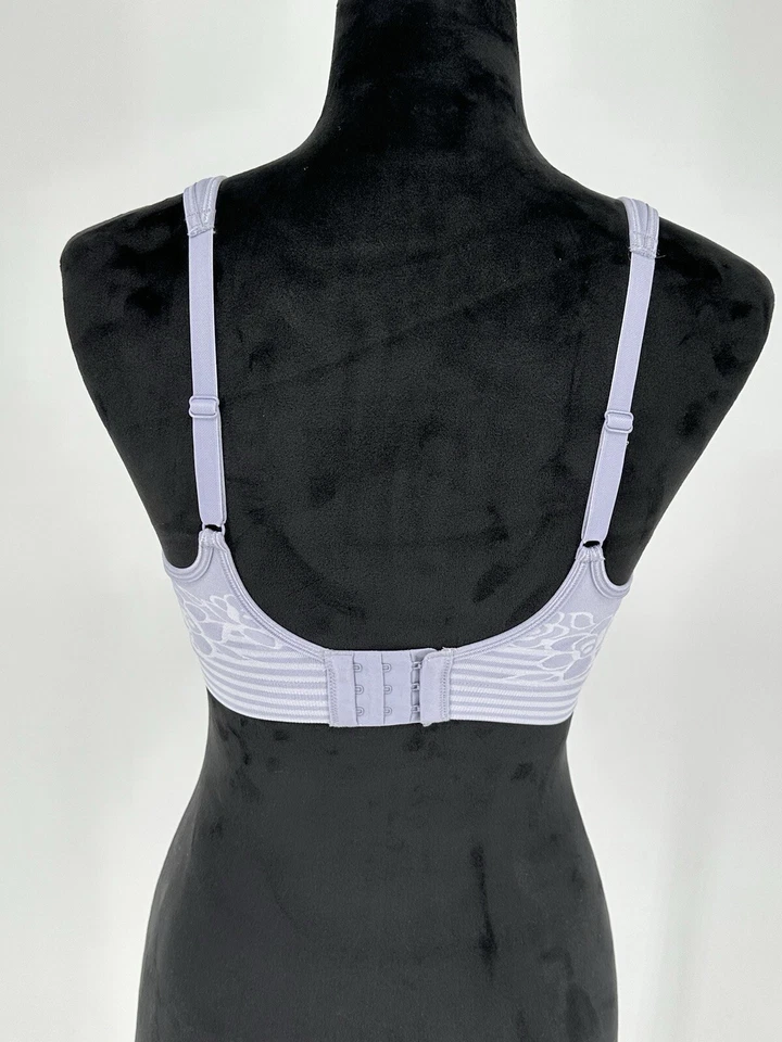 NEW Breezies Women’s 36B Floral Stripe Seamless Wirefree T-Shirt Bra Wisteria￼ - Image 3 of 4