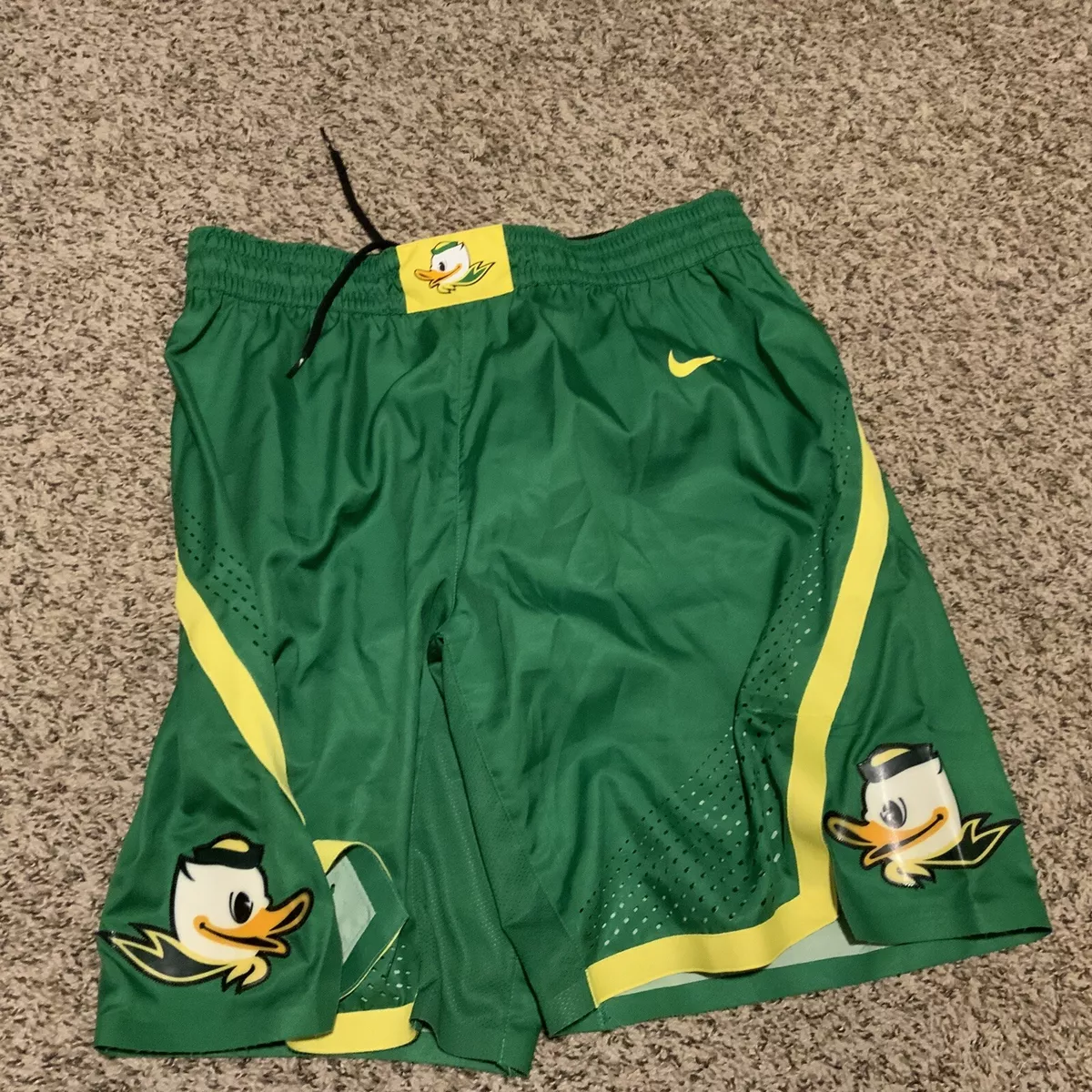 Oregon cheap basketball shorts