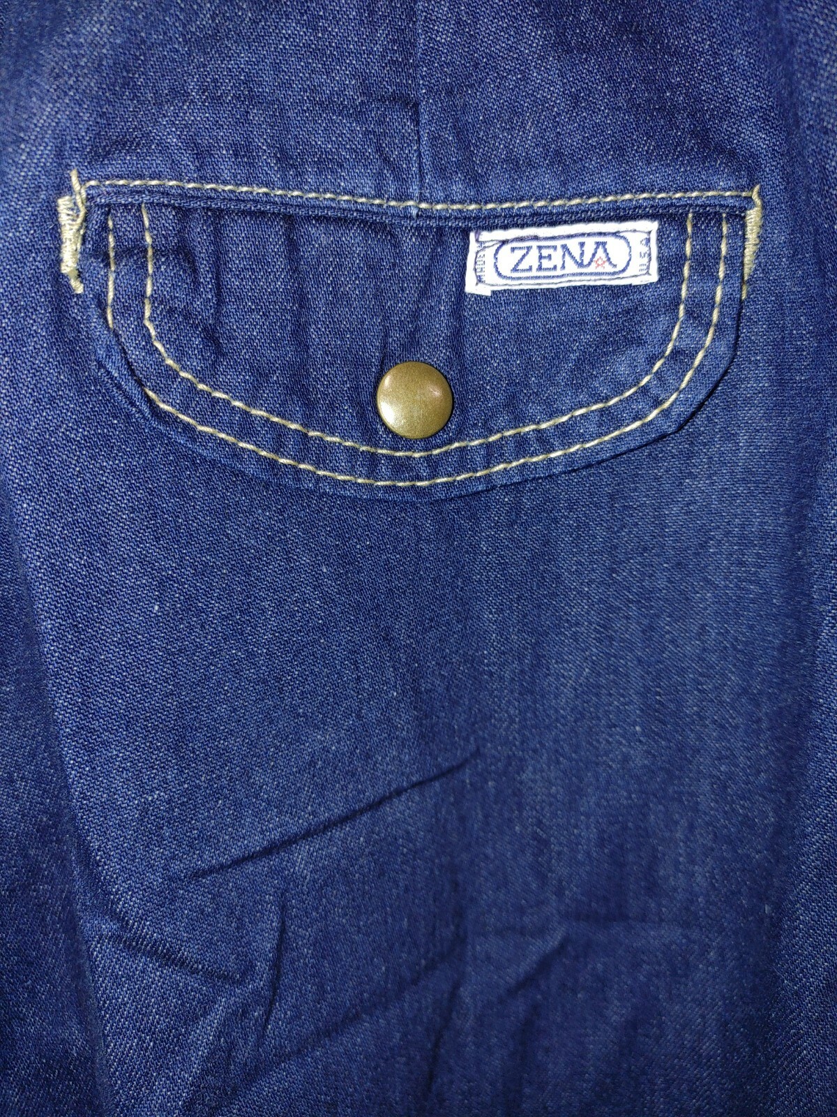 Picture 1 of 3