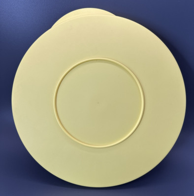 Tupperware Impressions 8.5'' Mixing Bowl Replacement Seal Lid #3094 Solid Yellow
