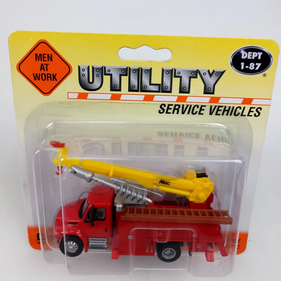 Boley Dept. Caminhão utilitário broca vermelha 1-87 #4132-11 com lança amarela escala HO Altec  - Imagem 2 de 4