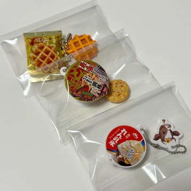 Japanese Gacha Set - Nissin Soba Ramen, Condensed Milk Ice Cream, Waffle