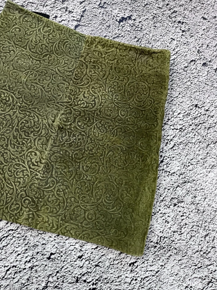 Vintage GianFranco Ferre Jeans Leather Floral Mini Skirt  size 38 - Image 3 of 4