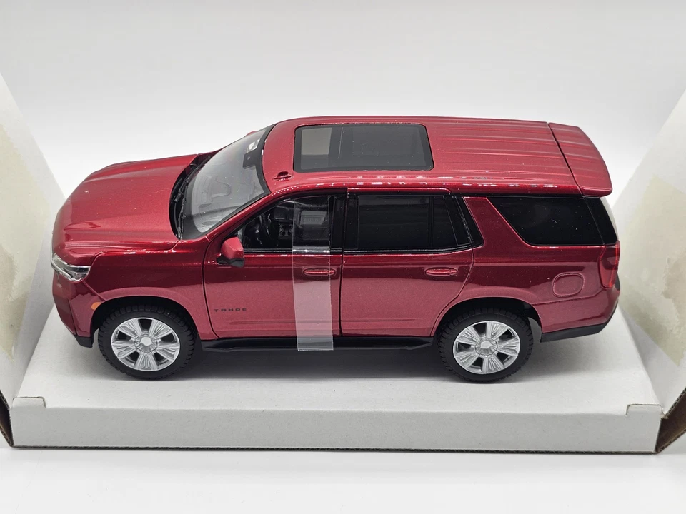 Chevrolet Tahoe 2021 Rosso 1:26 Maisto In Box - Immagine 2 di 4