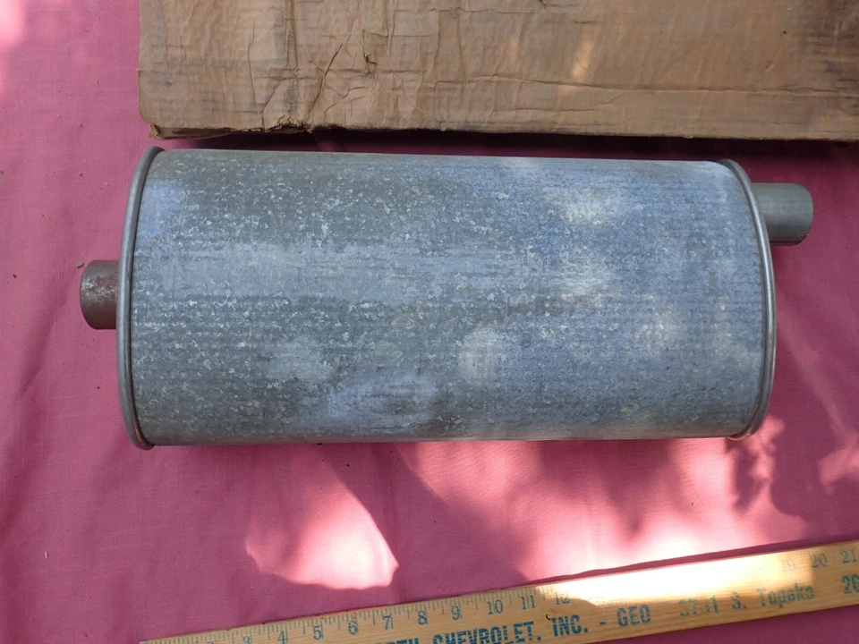 Silenciador Cadillac 1958, ¡nuevo en stock! 1468757 Foto 4 de 4