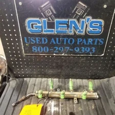 Fuel Injection Parts Fuel Injector 3.3L Fits 01-07 CARAVAN 1045490