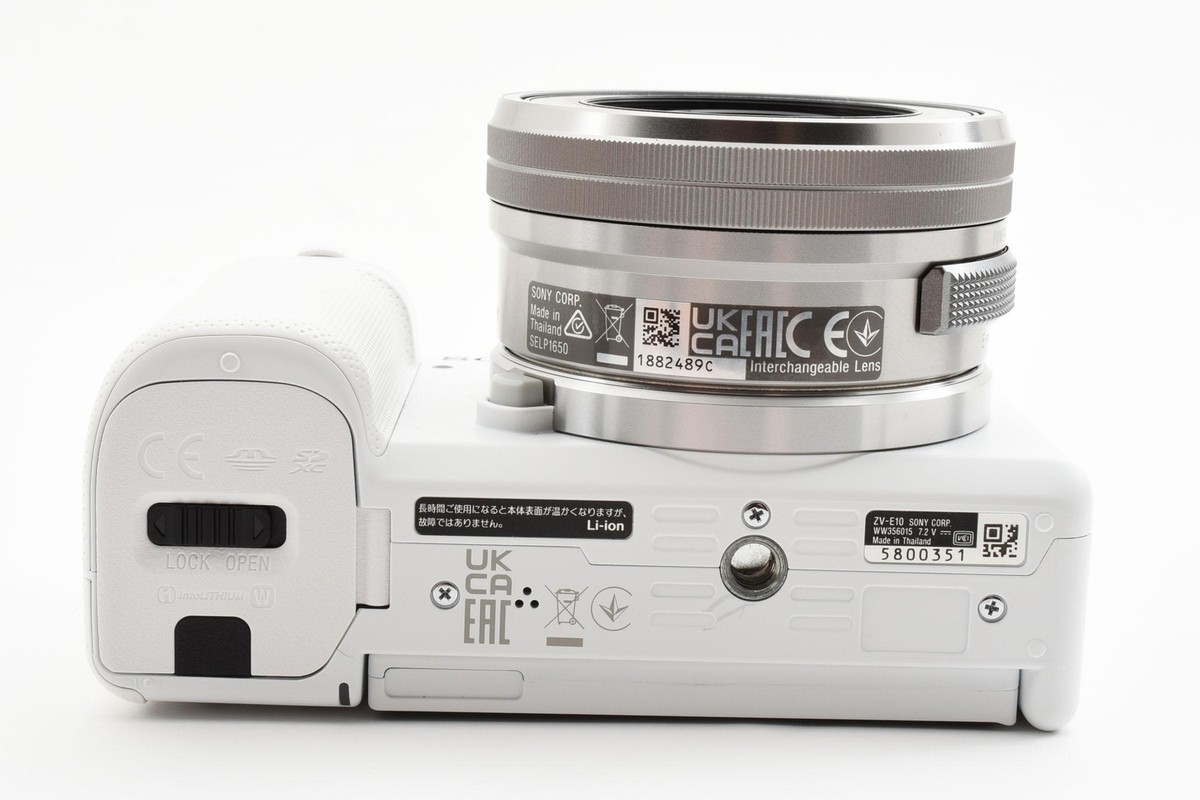 Sony VLOGCAM ZV-E10 ZV-E10Y GP-VPT2BT Camera Kit White Sony VLOGCAM ZV-E10 ZV-E10Y GP-VPT2BT Camera Kit White