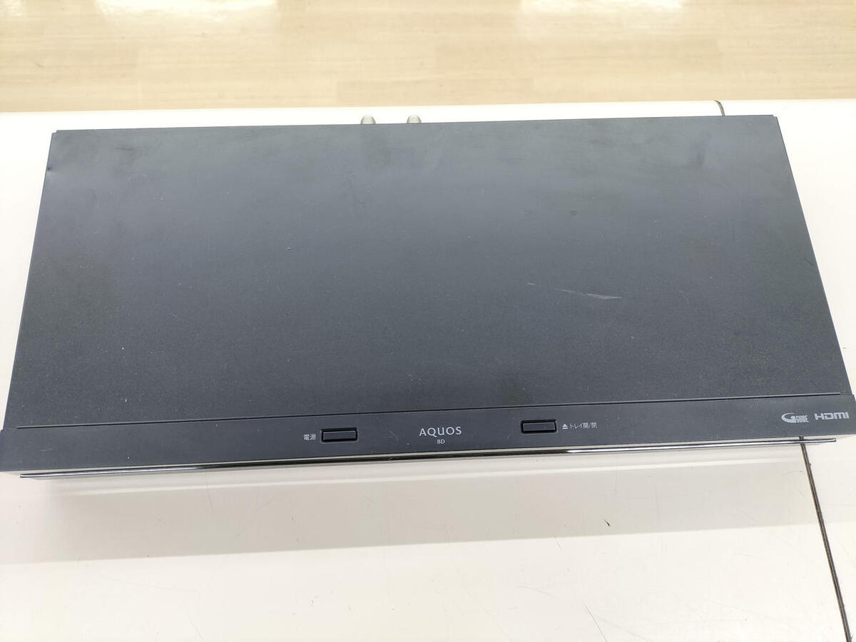 Sharp AQUOS BD-NW1200 Blu-Ray Recorder 1TB Good Condition Sharp AQUOS BD-NW1200 Blu-Ray Recorder 1TB Good Condition