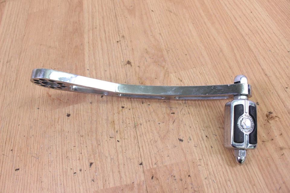 Harley Davidson Softtail 2005 pedal de freno trasero Foto 4 de 4