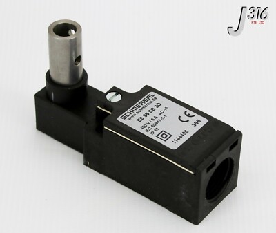 N. 19539 SCHMERSAL HINGED SAFETY INTLK SWITCH 2X N/C CONTACTS NEW ES