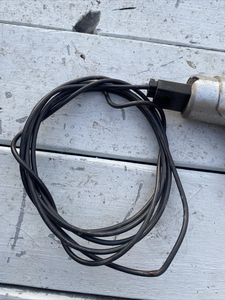 Соленоид для выпуска крышки багажника 78-88 Monte Carlo Oldsmobile Cutlass Regal Power GM - Изображение 3 из 4