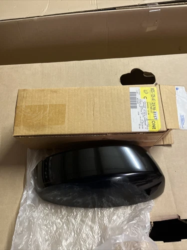 GM OEM NEW 25788157 Passenger Mirror Housing 2007-2014 Cadillac Escalade ESV