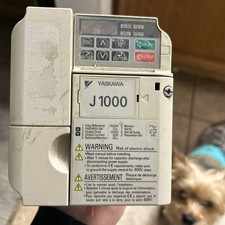 Yaskawa J1000 AC Drive CIMR-JU4A0004BAA 1HP 3Ph Used
