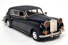 Top Marques 1/43 Rolls Royce Phantom James Young 7Str Touring 5AT30 RR8 