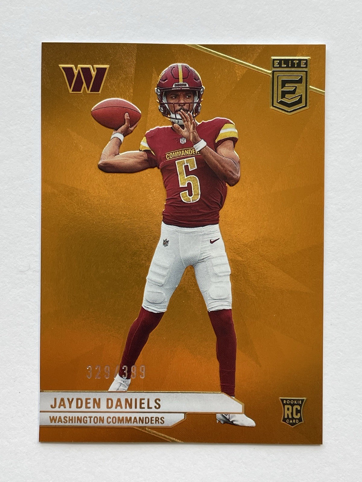 Jayden Daniels 2024 Donruss Elite (RC) ORANGE SP /399 Card No. 165 COMMANDERS