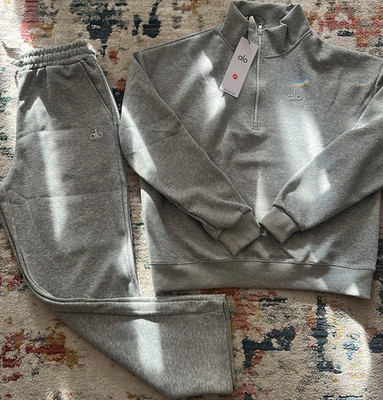 Alo Men s Gray 2-Piece Fleece Sweatsuit 1/4 Zip Mock Neck Joggers L