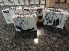 LAVENDER Goats milk soap,5 Big Bars, essential oil,