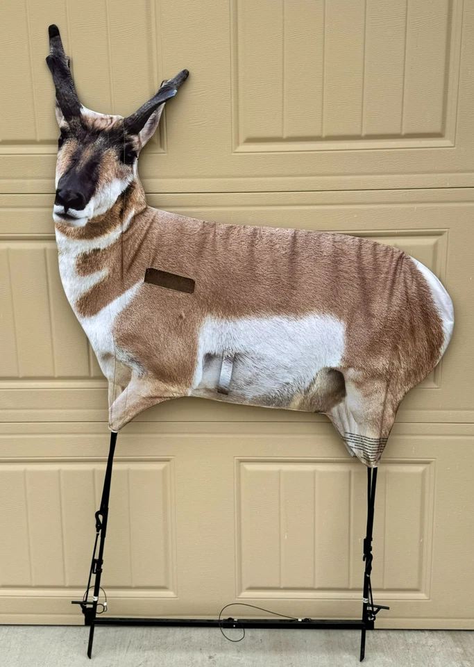 Montana Decoy Company Eichler Antelope With Stand 39"x37"  Foldable Hunting #2 - Image 2 of 4