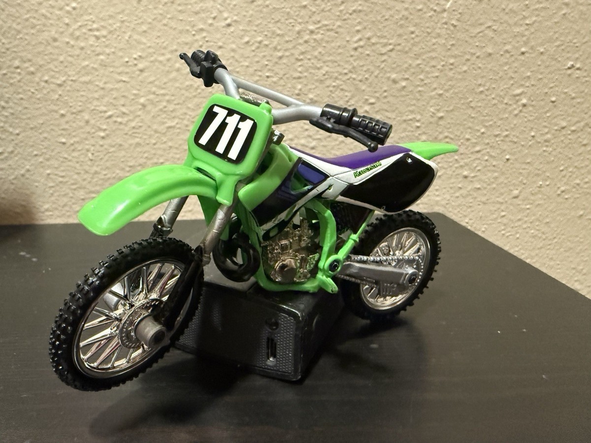 Hot Wheels Moto Core Tallon Vohland Kawasaki KX125 MX Class Dirt