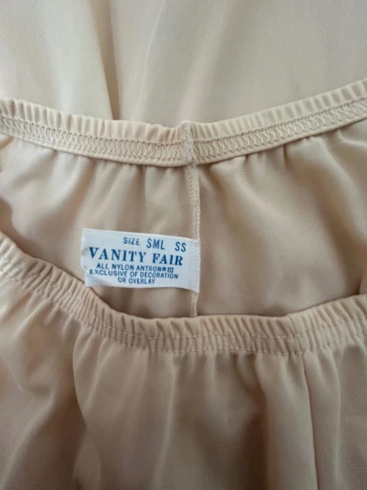 Винтажный Maxi скольжения S нейлона длиной половина скольжения оборки голая Vanity Fair Cottagecore - Изображение 4 из 4