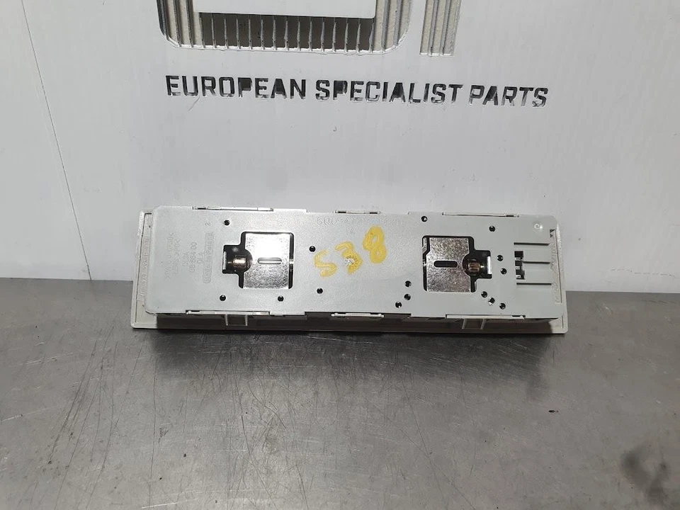 VOLKSWAGEN TIGUAN COURTESY LIGHT REAR, 5N, 05/08-08/16 6Q0947291B - Image 2 of 4