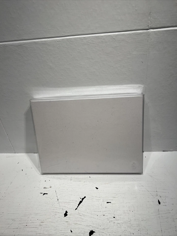 CR Gibson Gold Guest Book With Pen, Ivory and Gold, 9-3/4-Inch by 7-3/4 Inch - Image 3 of 4