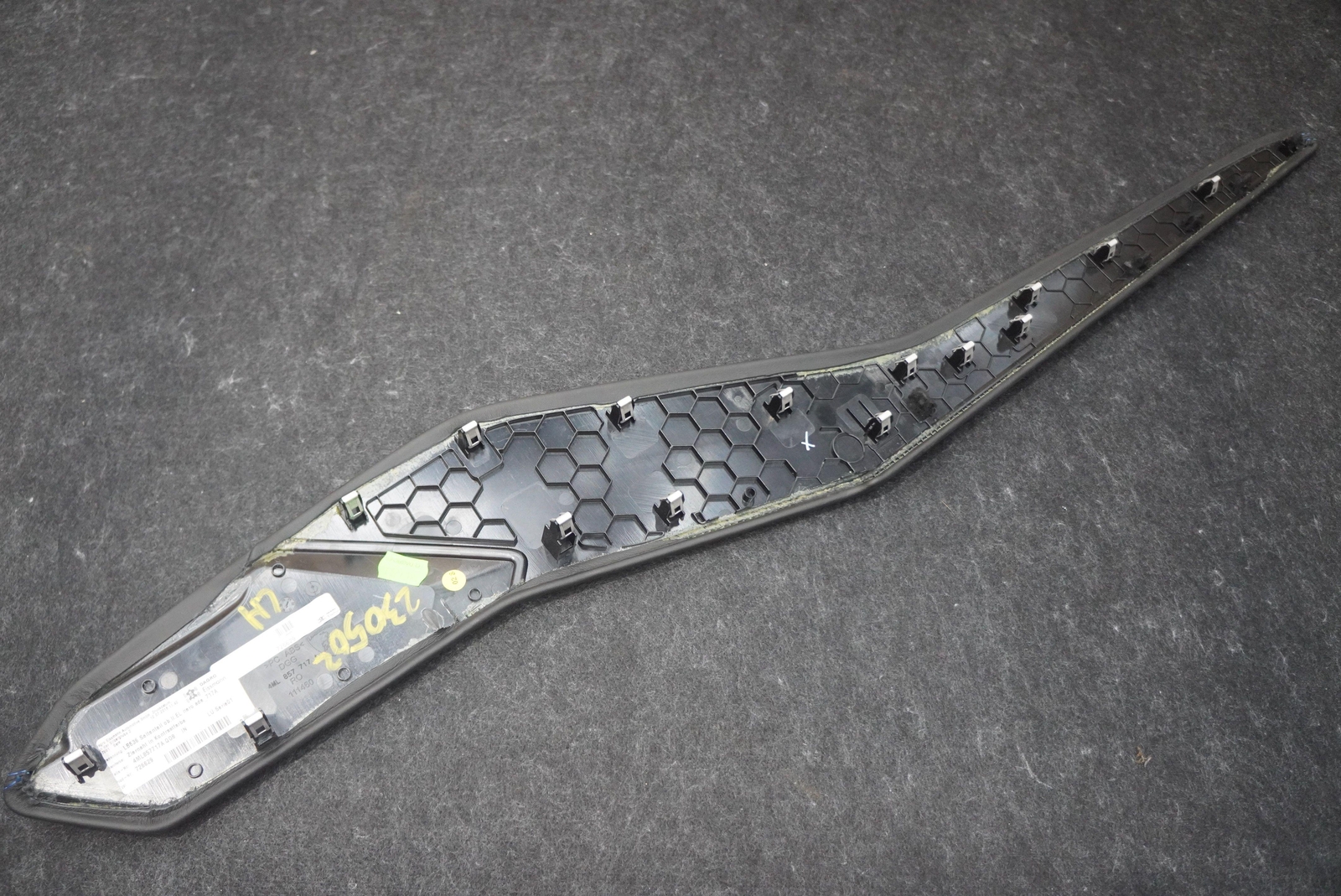 Center Console Left Side Cover Trim Panel 4ML857717A QG8 Lamborghini Urus 2019